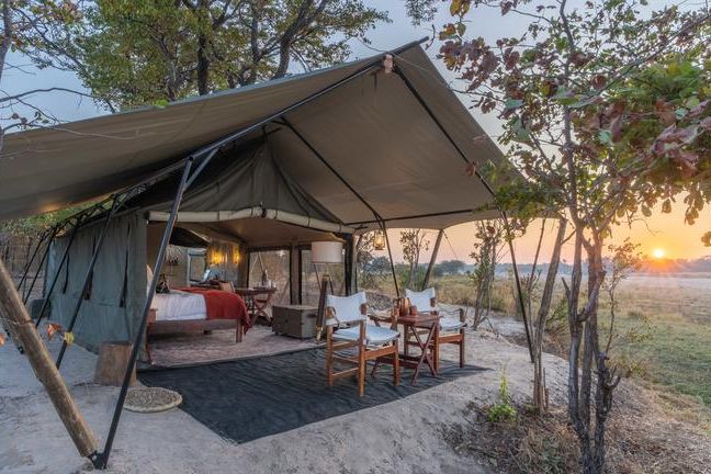 natucate-travel-safari-zambia-two-rivers-time-tide-room-tent