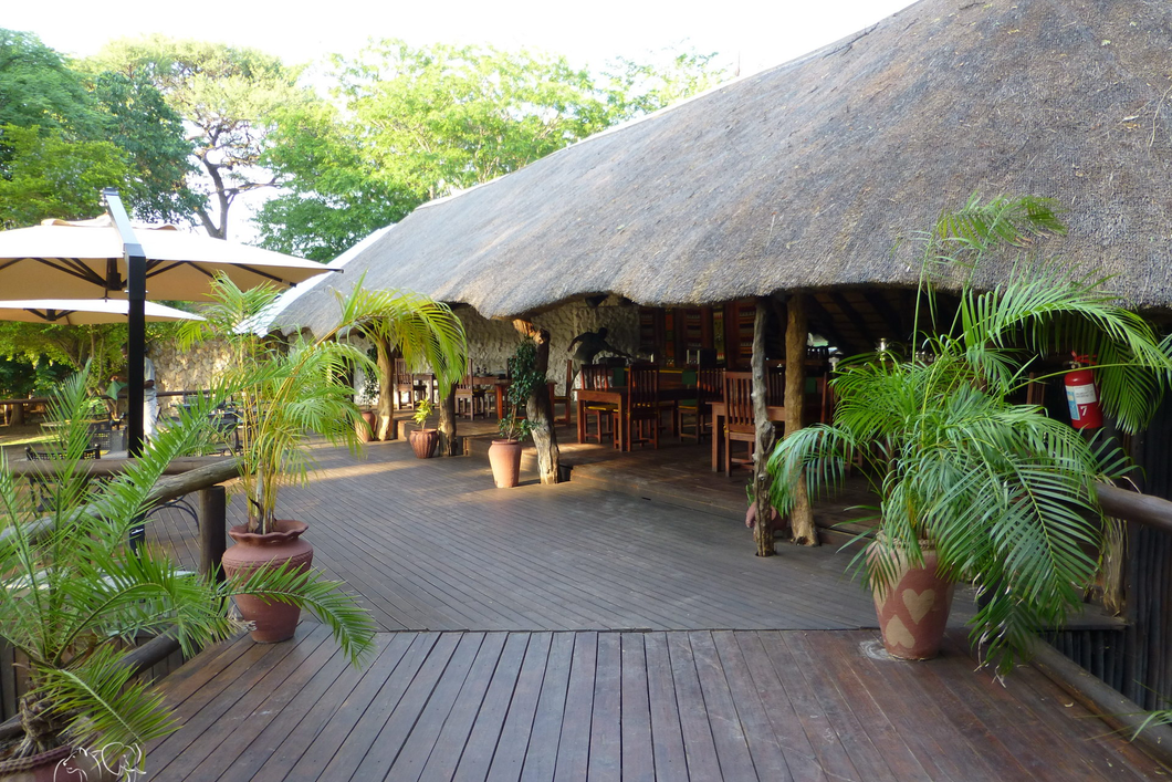 reise-safari-delta-caprivi-twoulana-lodge-outdoor