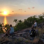 erfahrungsberichte-freiwilligenarbeit-seychellen-north-island-artenschutz-julia-sonnenuntergang-natucate