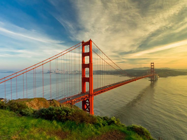 Gap Year: Die Golden Gate Bridge mit Blick auf San Francisco