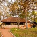 reiseorte-suedafrika-camp-selati-meetinghall-lecture-natucate