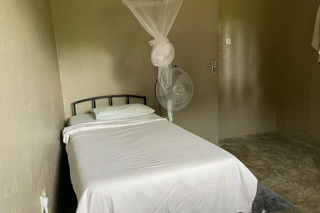 natucate-volunteering-malawi-wildlife-monitoring-bedroom