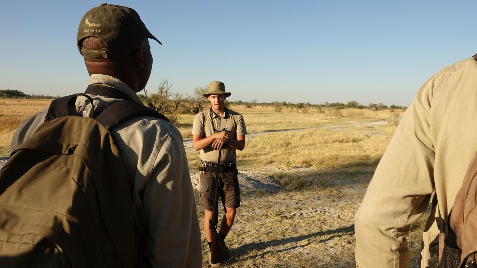 blog-ratgeber-safari-haeufig-gestellte-fragen-bushwalk-guide-natucate