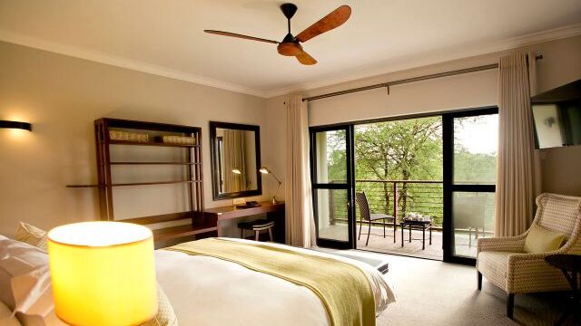 blog-ratgeber-simbabwe-itala-lodge-hotel-schlafzimmer-natucate