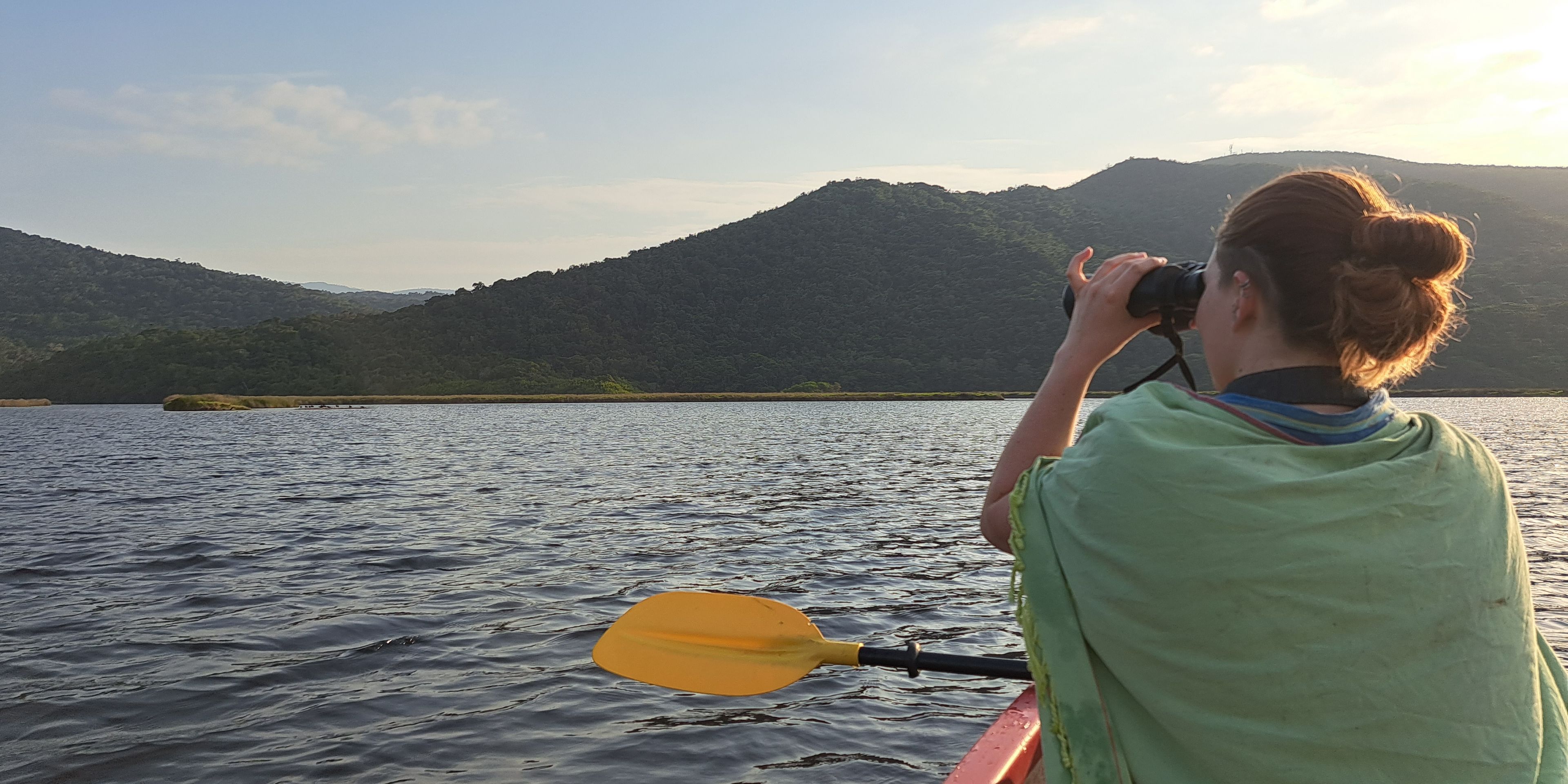 natucate-internship-south-africa-nature-valley-trust-forschung-kayak-fernglas