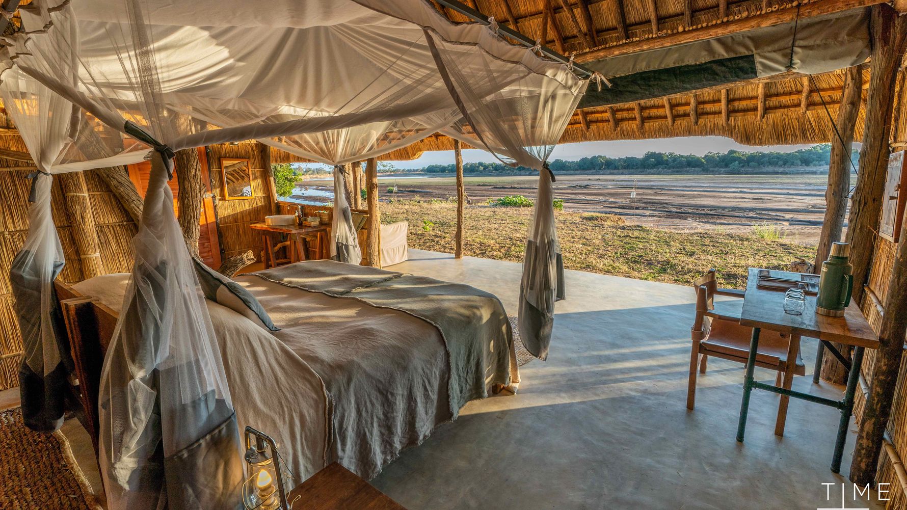 blog-ratgeber-sambia-camp-kakuli-bett-zimmer-natucate