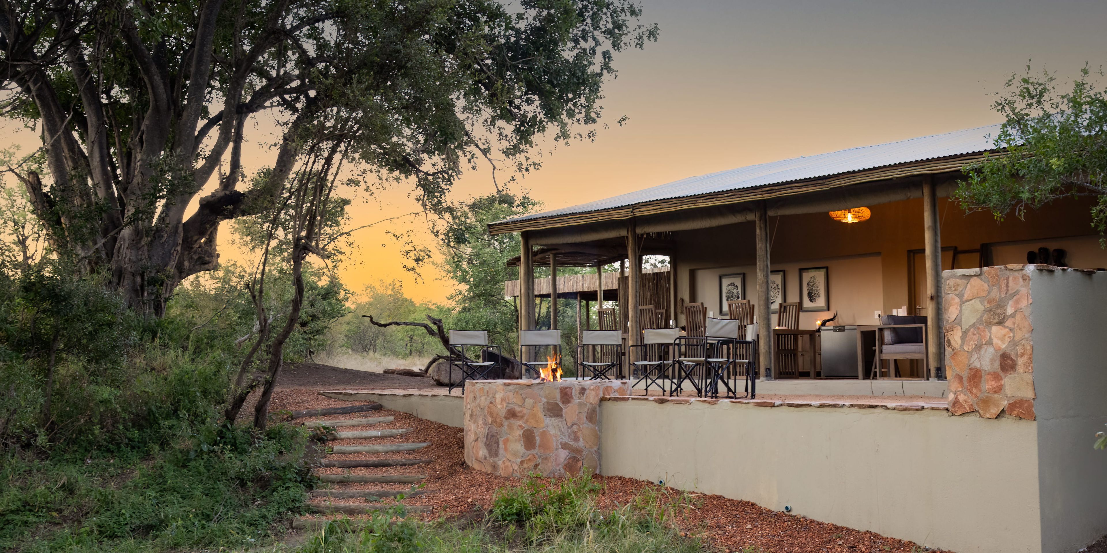 natucate-nature-travel-animal-tracking-expedition-camp-outside