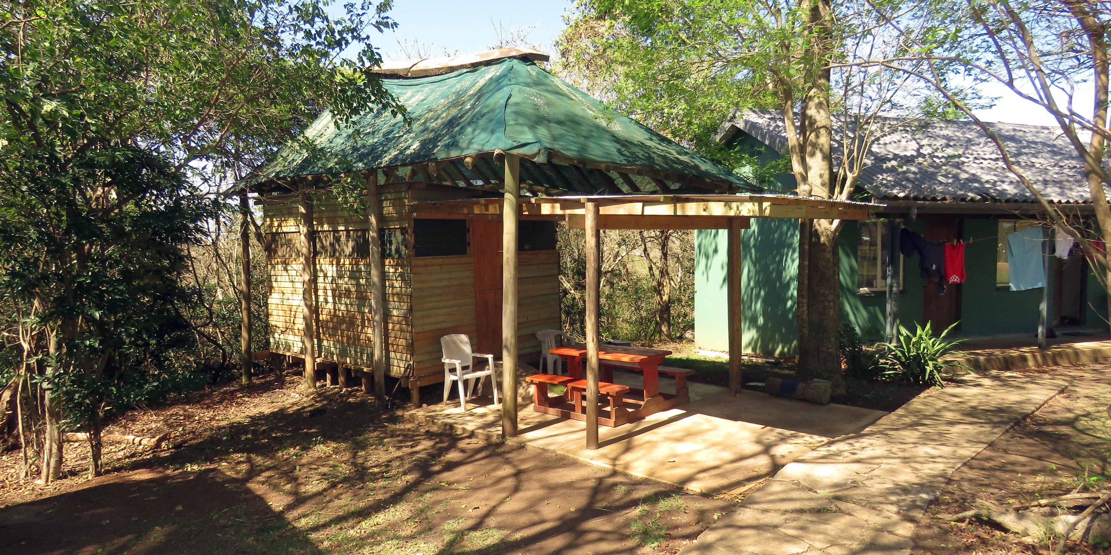 Aufnahme der Kursunterkunft unseres Trainingsprogramms zum Wildlifeschutz in Suedafrika