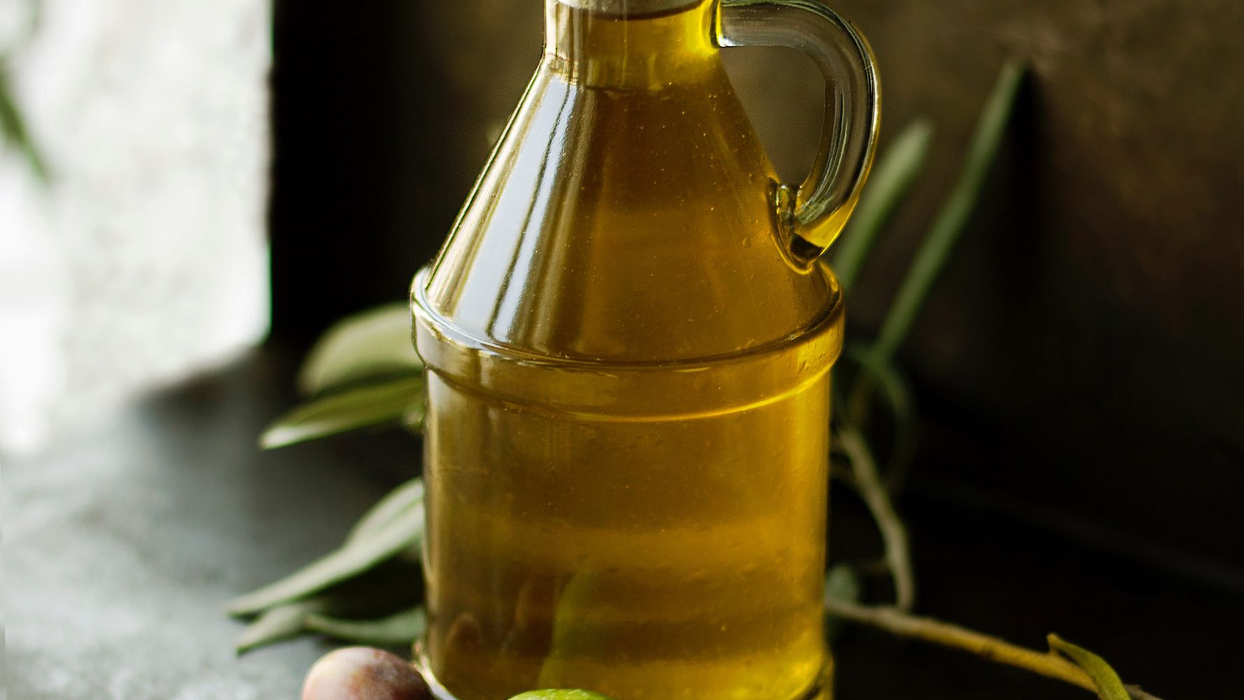 Zur lokale Küche von Kefalonia gehört Olivenöl