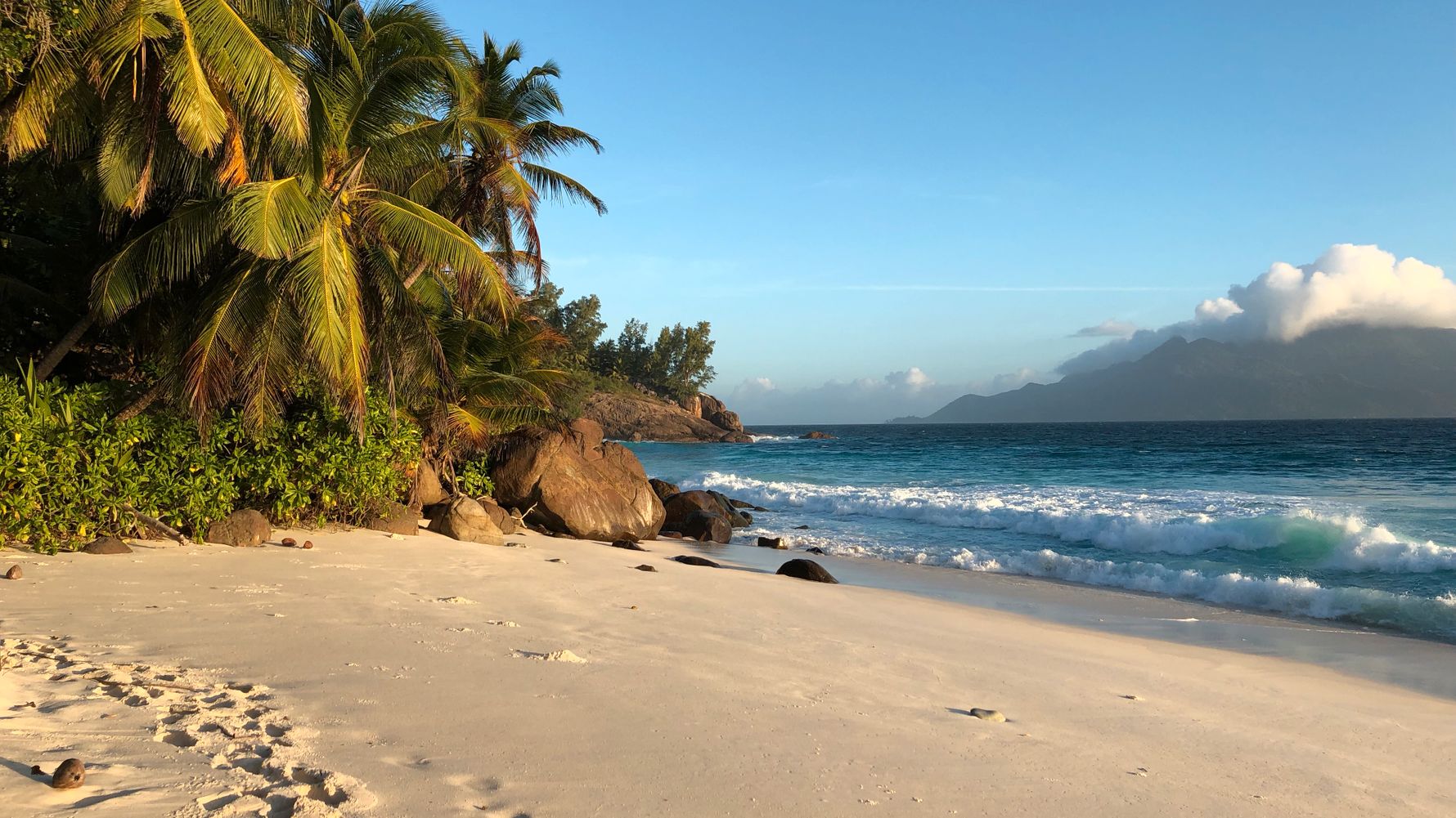 erfahrungsberichte-freiwilligenarbeit-seychellen-north-island-marco-strand