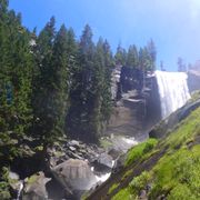 erfahrungsberichte-freiwilligenarbeit-usa-kalifornien-dominik-wasserfall