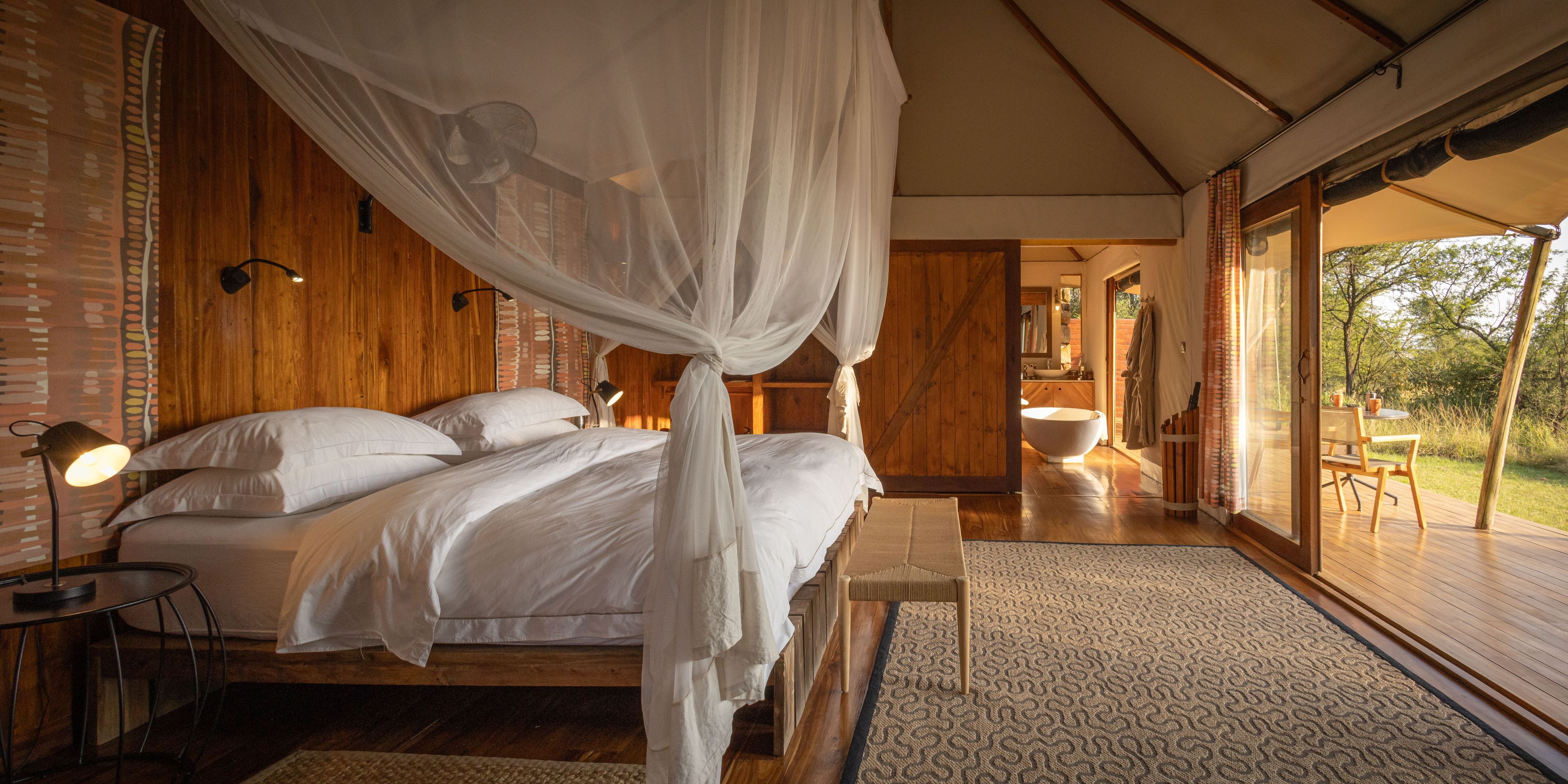 natucate-pwe-tanzania-sayari-bedroom-side-view