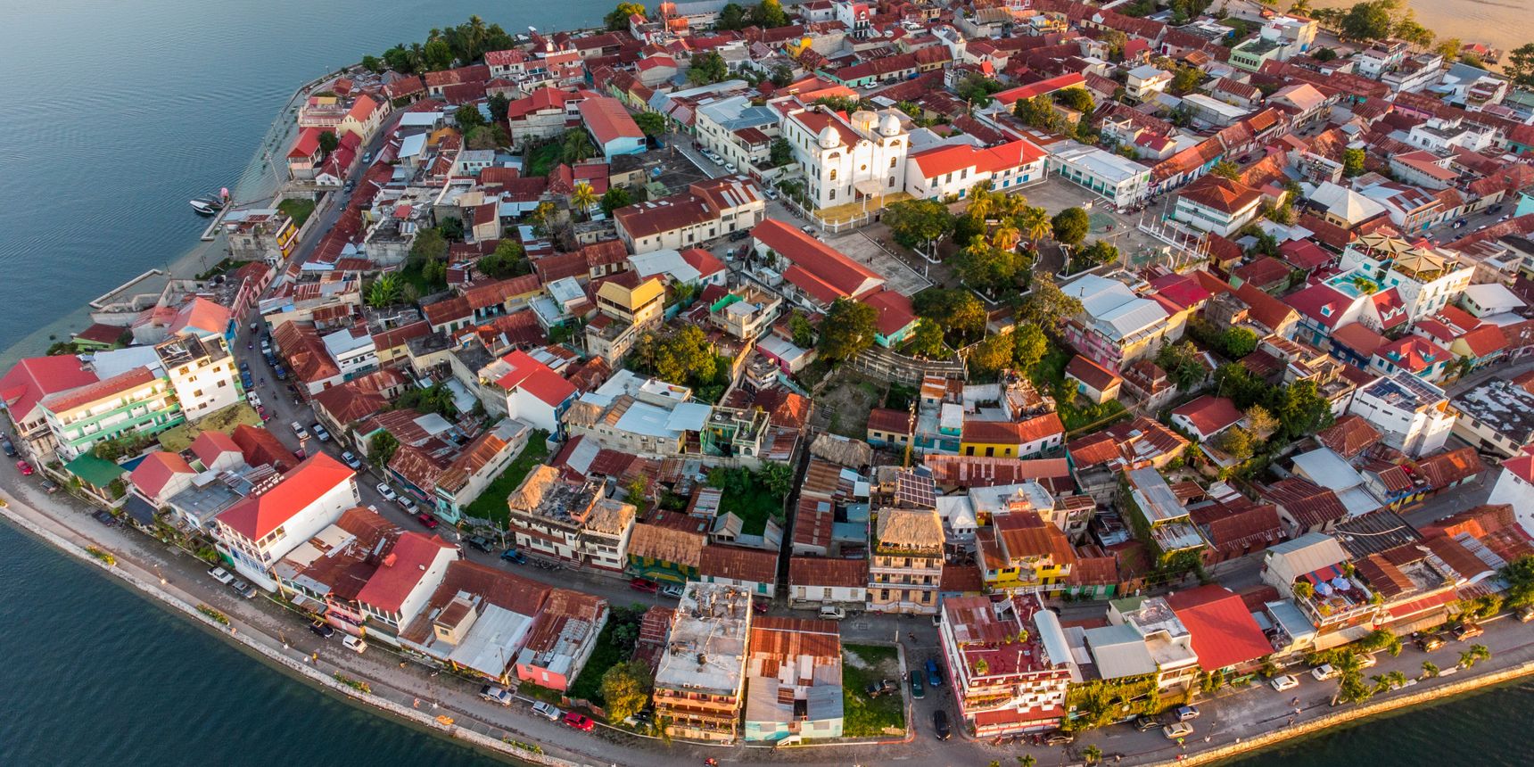 natucate-laenderinfo-guatemala-flores