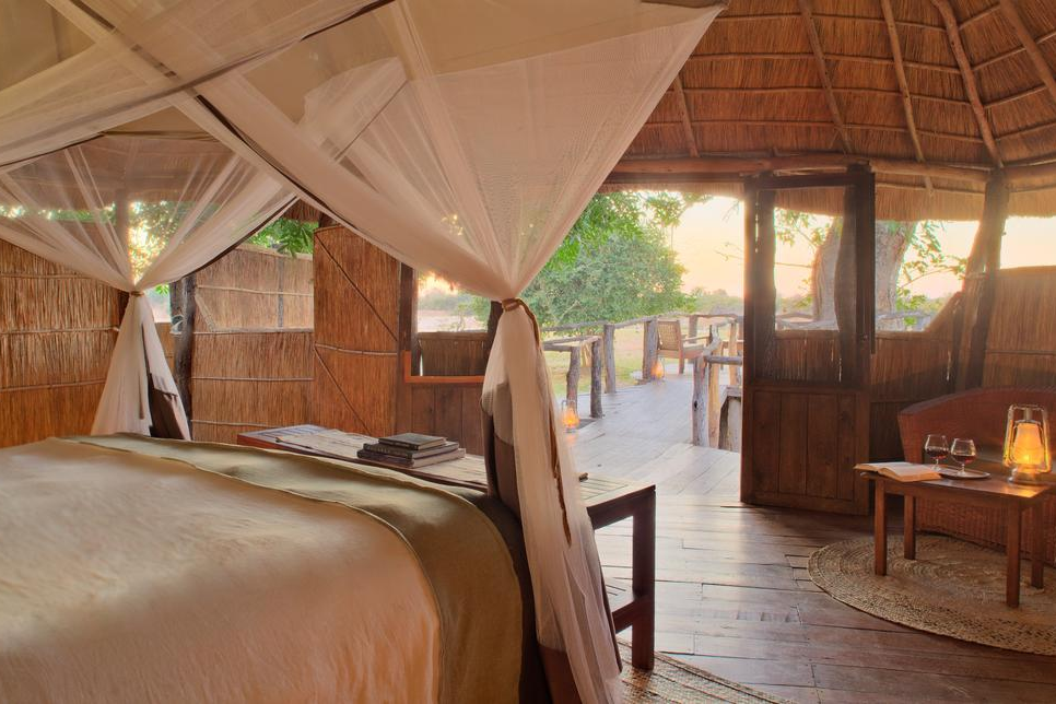natucate-travel-safari-zambia-two-river-nsolo-camp-room