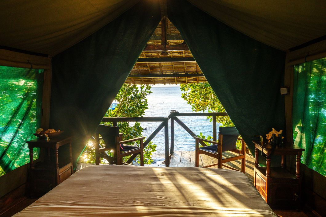 natucate-madagascar-pwe-mody-beach-masoala-tented-huts-ocean-view