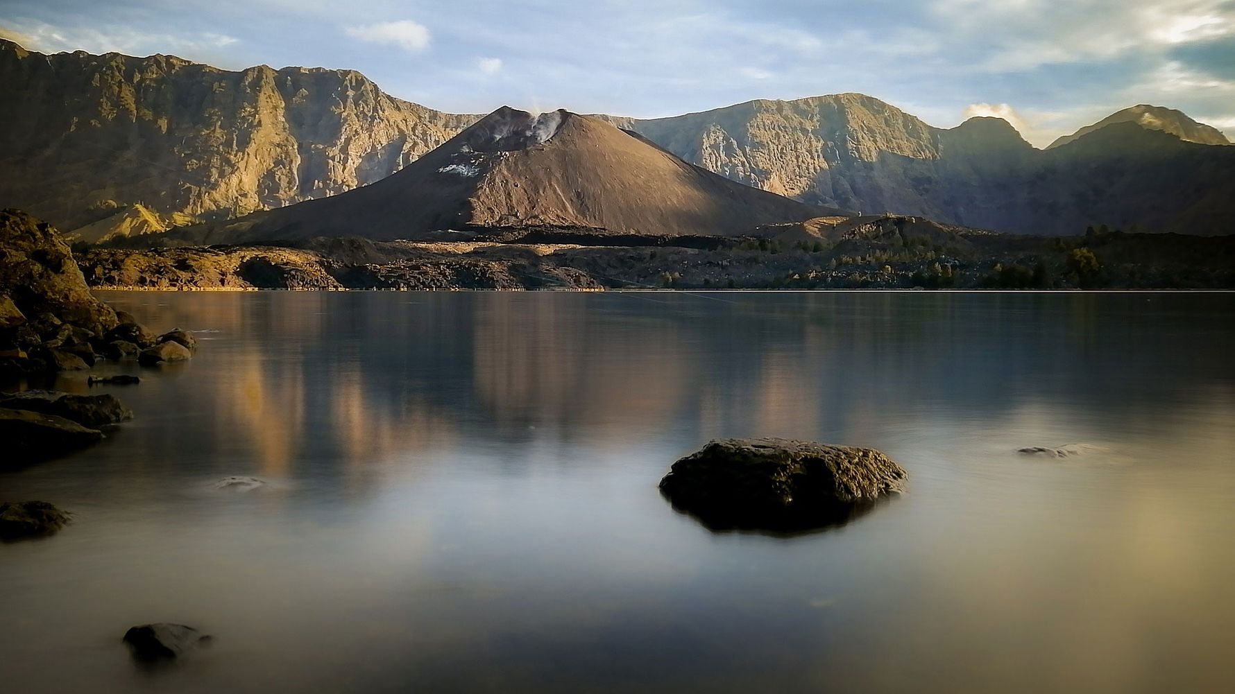 Die Insel Lombok, welche an die Wallace Linie grenzt.