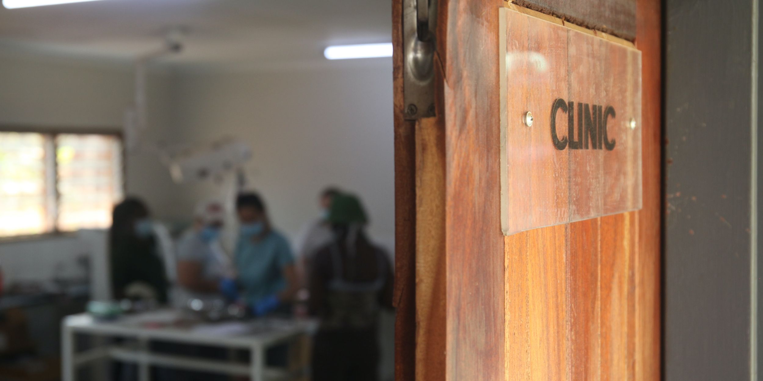 natucate-malawi-internship-vet-externs-health-check