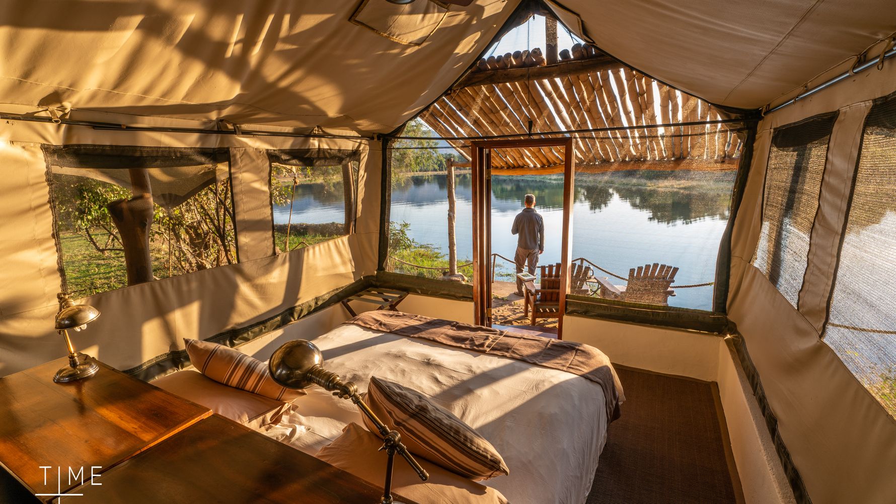 blog-ratgeber-sambia-chongwe-river-camp-zimmer-bett-natucate