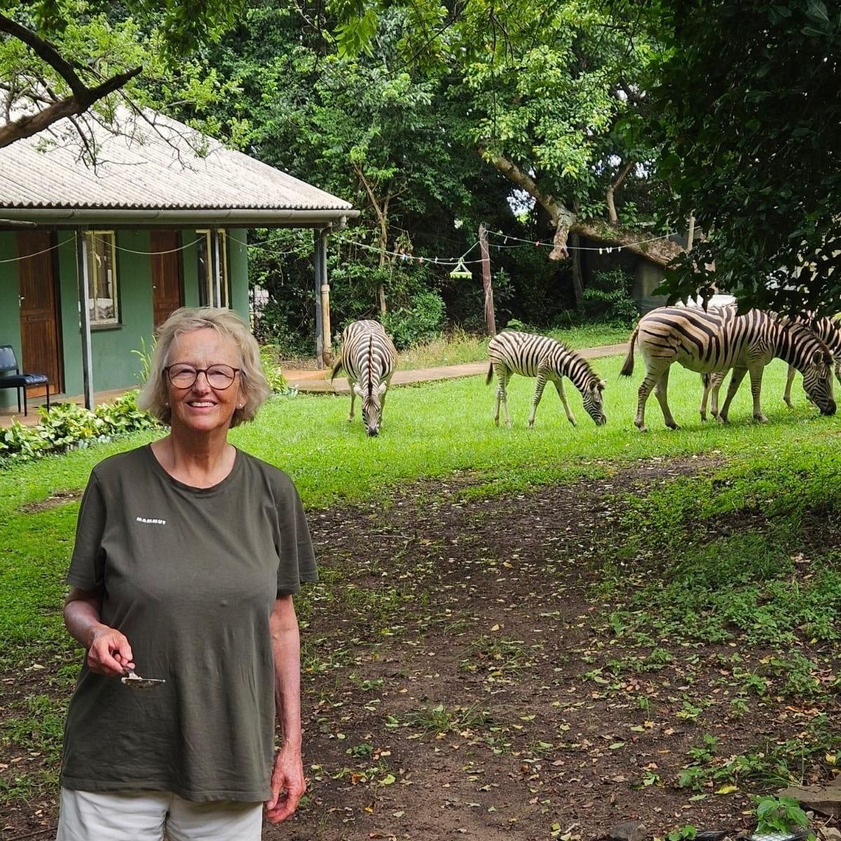 blog-review-beate-zululand-beate-with-zebras