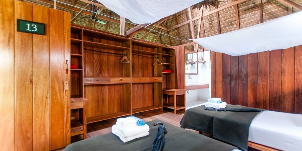 Ein Schlafzimmer in der Unterkunft der Teilnehmer