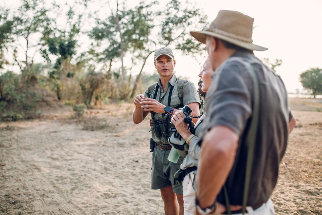 natucate-safari-authentisch-wildnis-sambia-walk