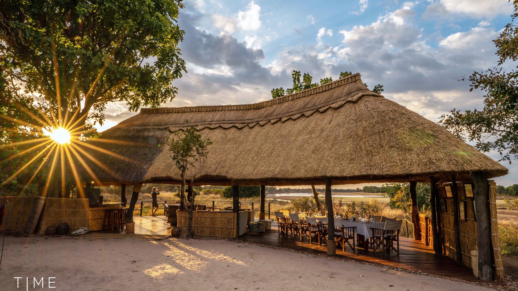 blog-ratgeber-sambia-camp-kakuli-lounge-haus-huette-natucate