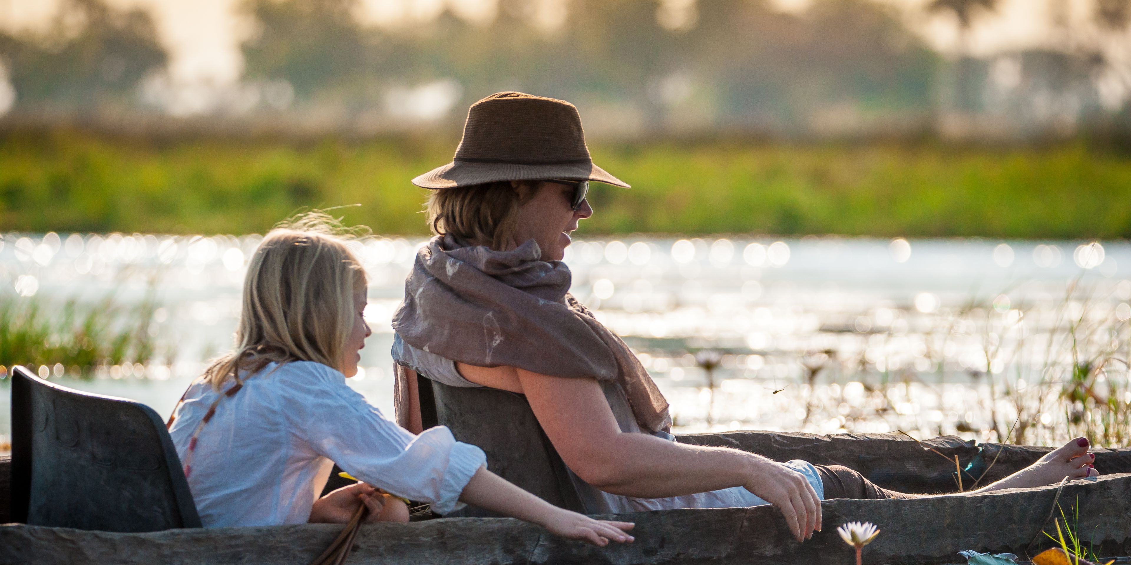 safari-botswana-bliss-deluxe-mokoro-family-safari