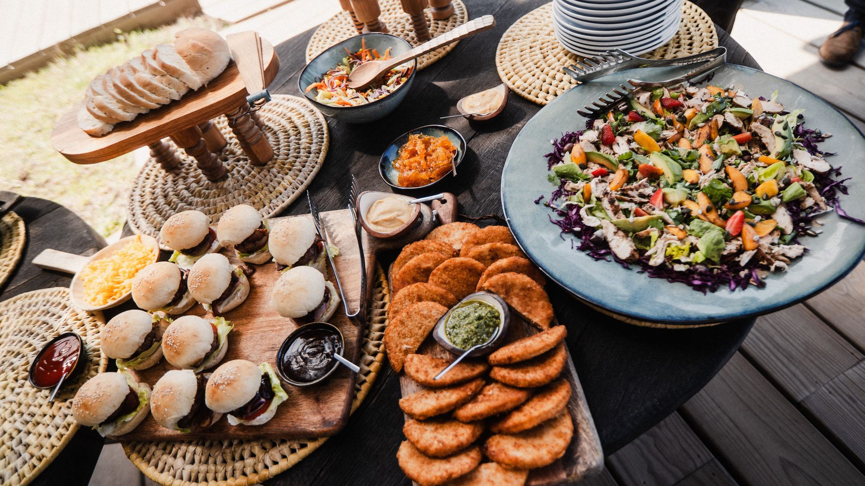 Lunch Options in Gwe Gwe