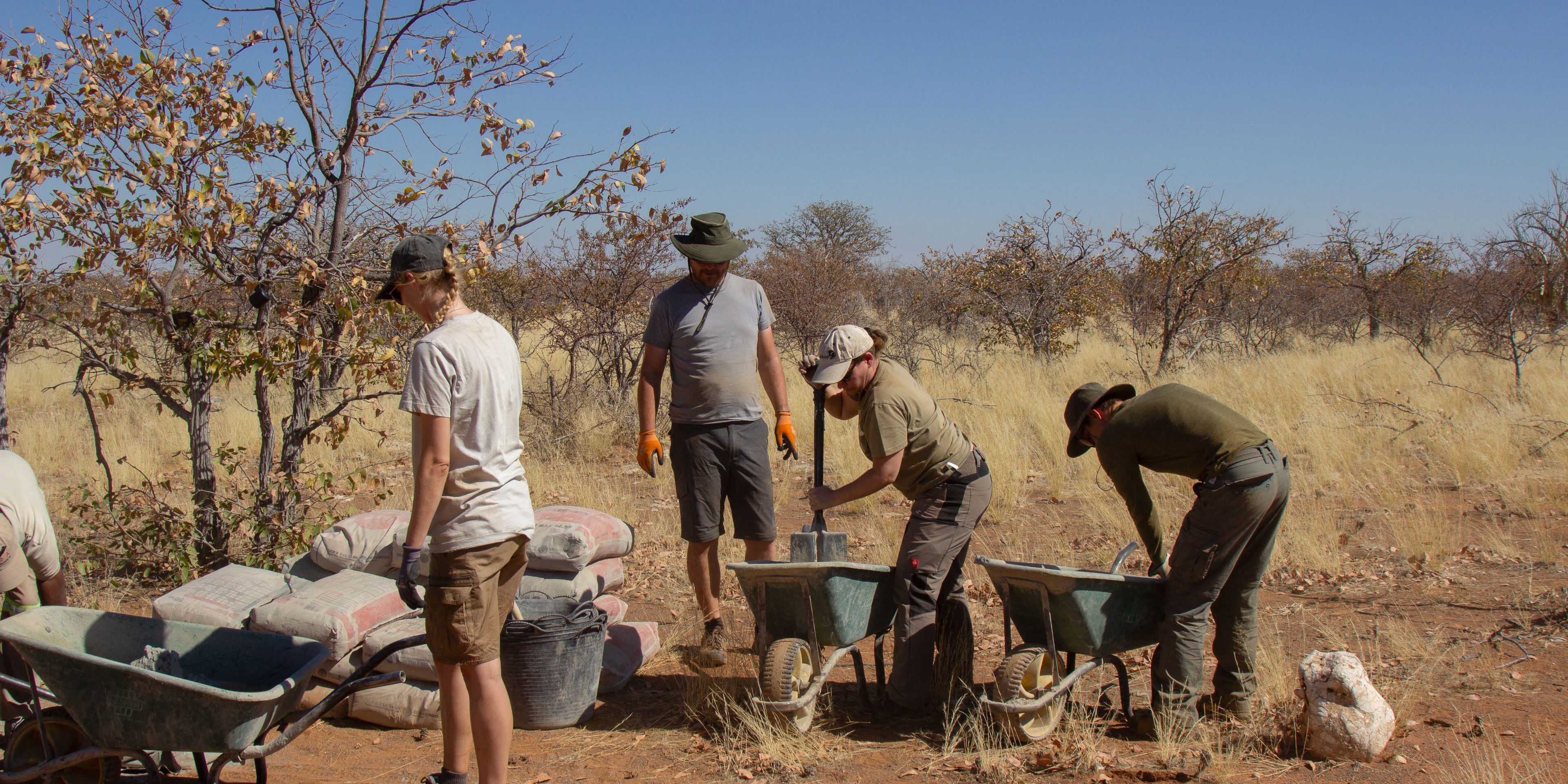 freiwilligenarbeit-namibia-build-week-zement