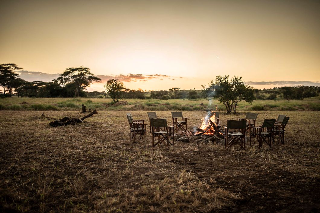 natur-und-rangerkurs-tansania-afrika-safariguide-fire-place-natucate