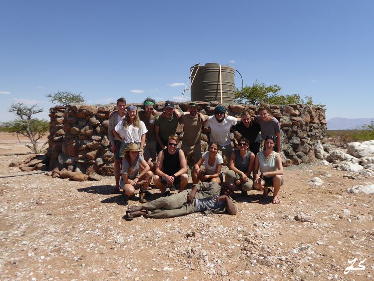 erfahrungsberichte-freiwilligenarbeit-namibia-elefanten-yvonne-buildweek-natucate