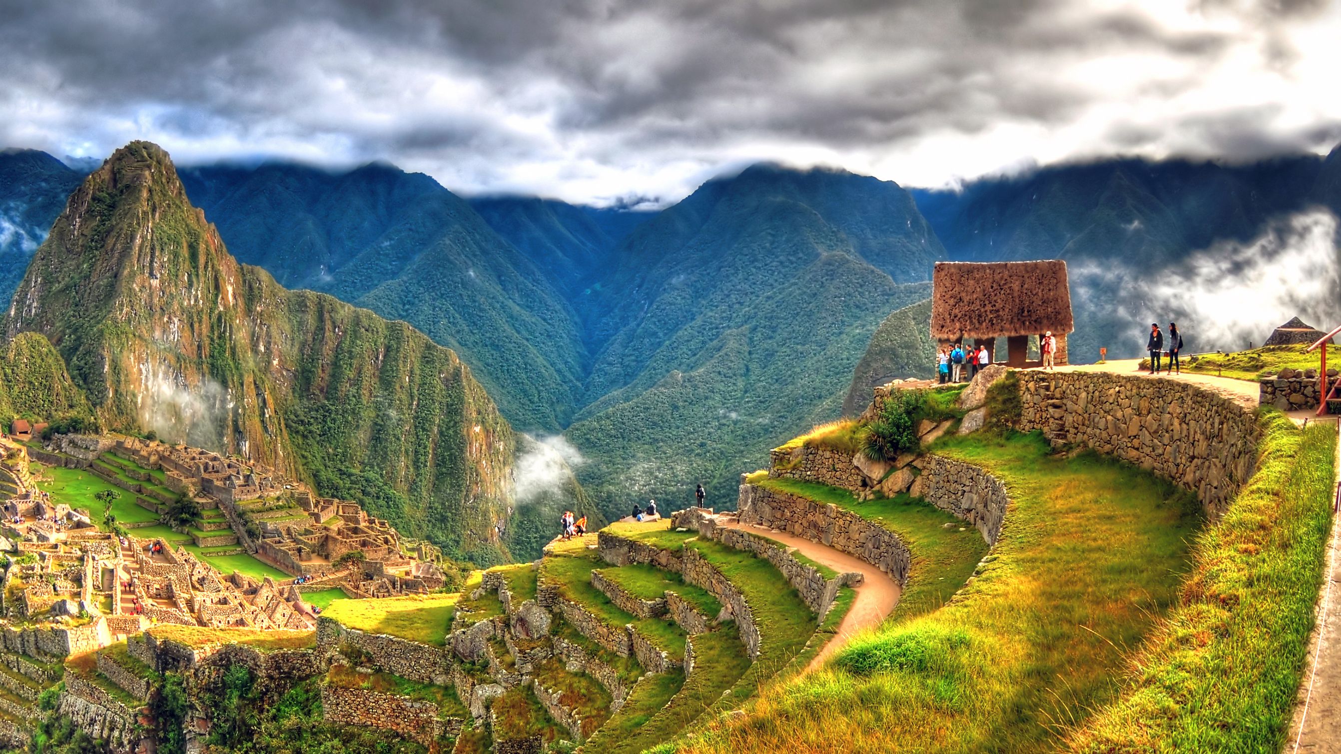 peru-laenderinformationen-machu-pichu-ausblick-weit-natucate