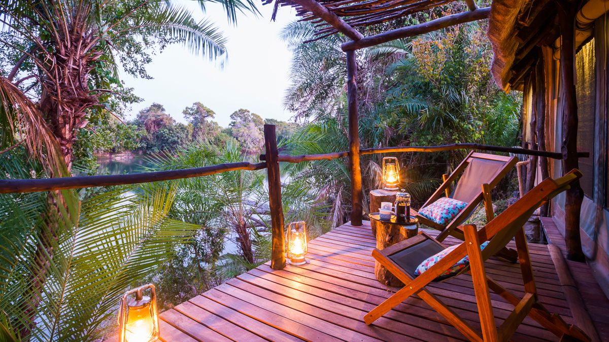 blog-ratgeber-sambia-kaingu-safari-lodge-terrasse-natucate