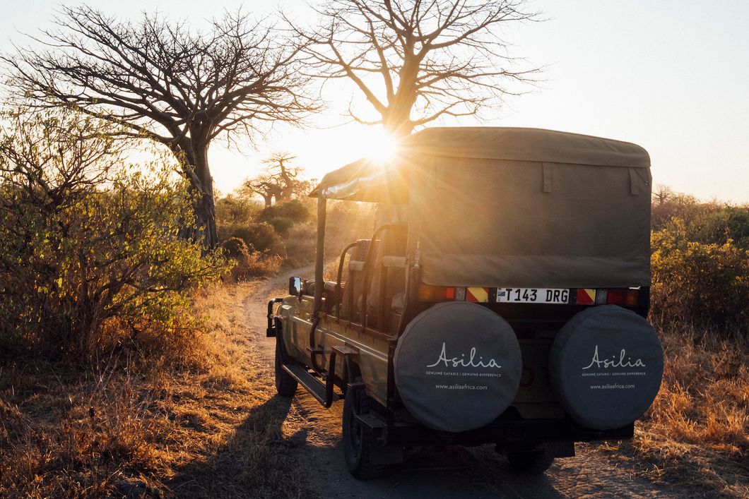 asilia-africa-kokoko-camp-stz-safari-vehicle