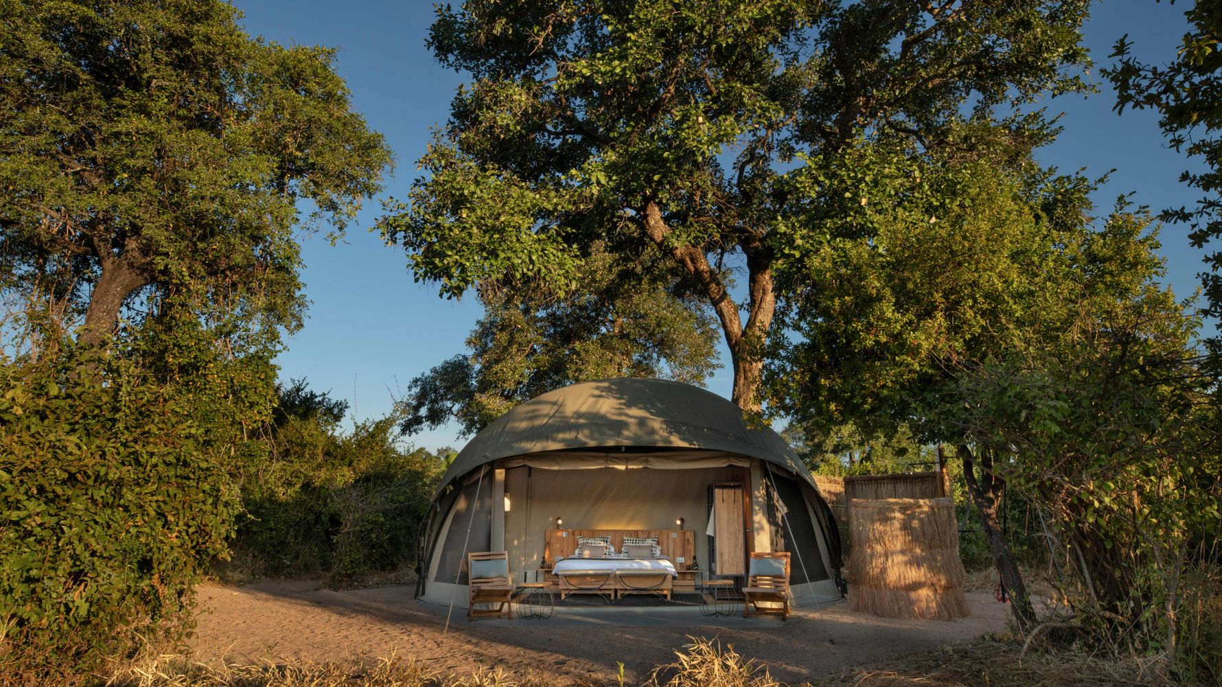 natucate-blog-pwe-tanzania-kokoko-tent-greenery