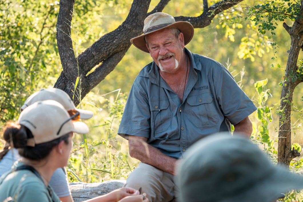 natucate-naturreise-bw-experience-guide-laughing
