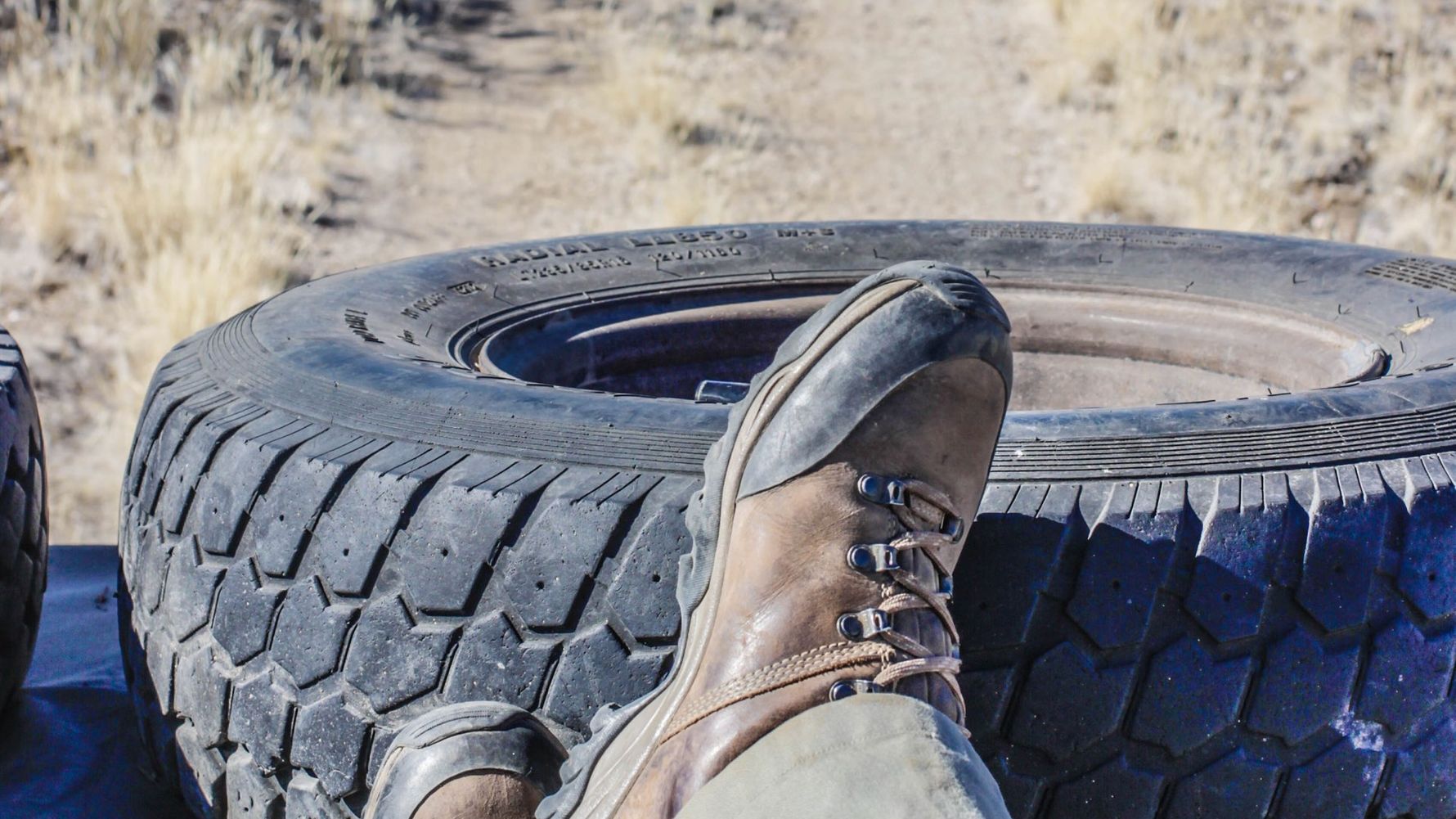 blog-ratgeber-top-10-reisetasche-schuhe-natucate