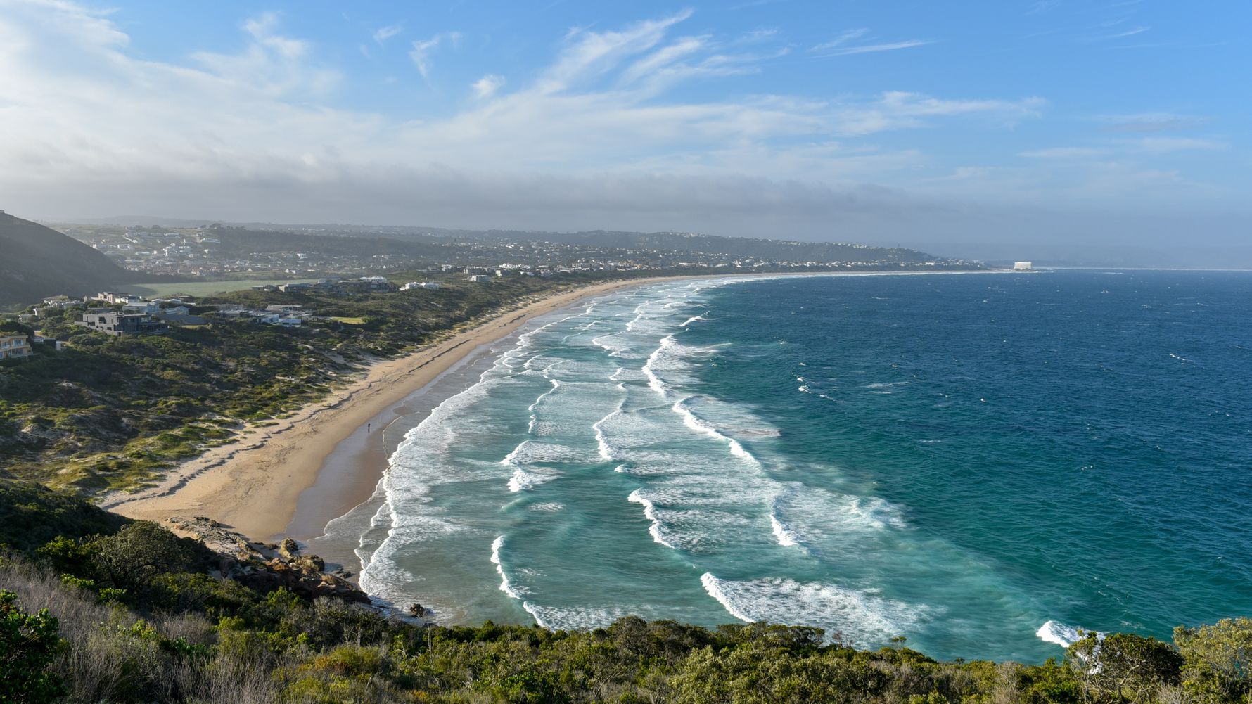 natucate-blog-travel-guide-south-africa-plattenberg-bay-coastline
