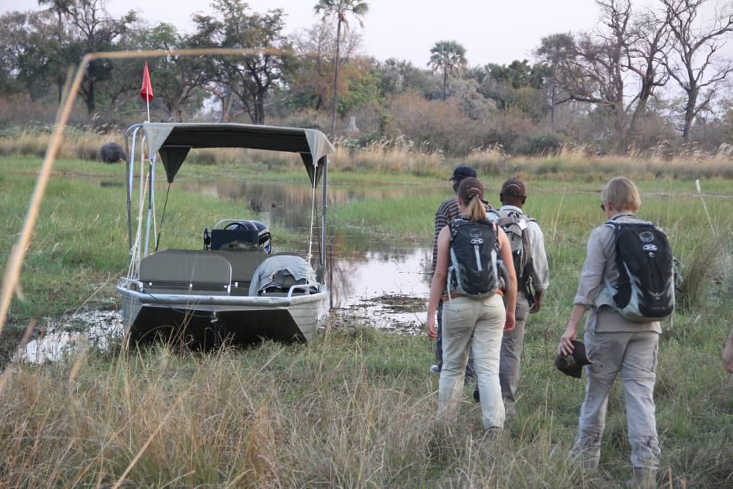 safari-botswana-expedition-okavango-delta-boot-wanderung-bootsfahrt-natucate