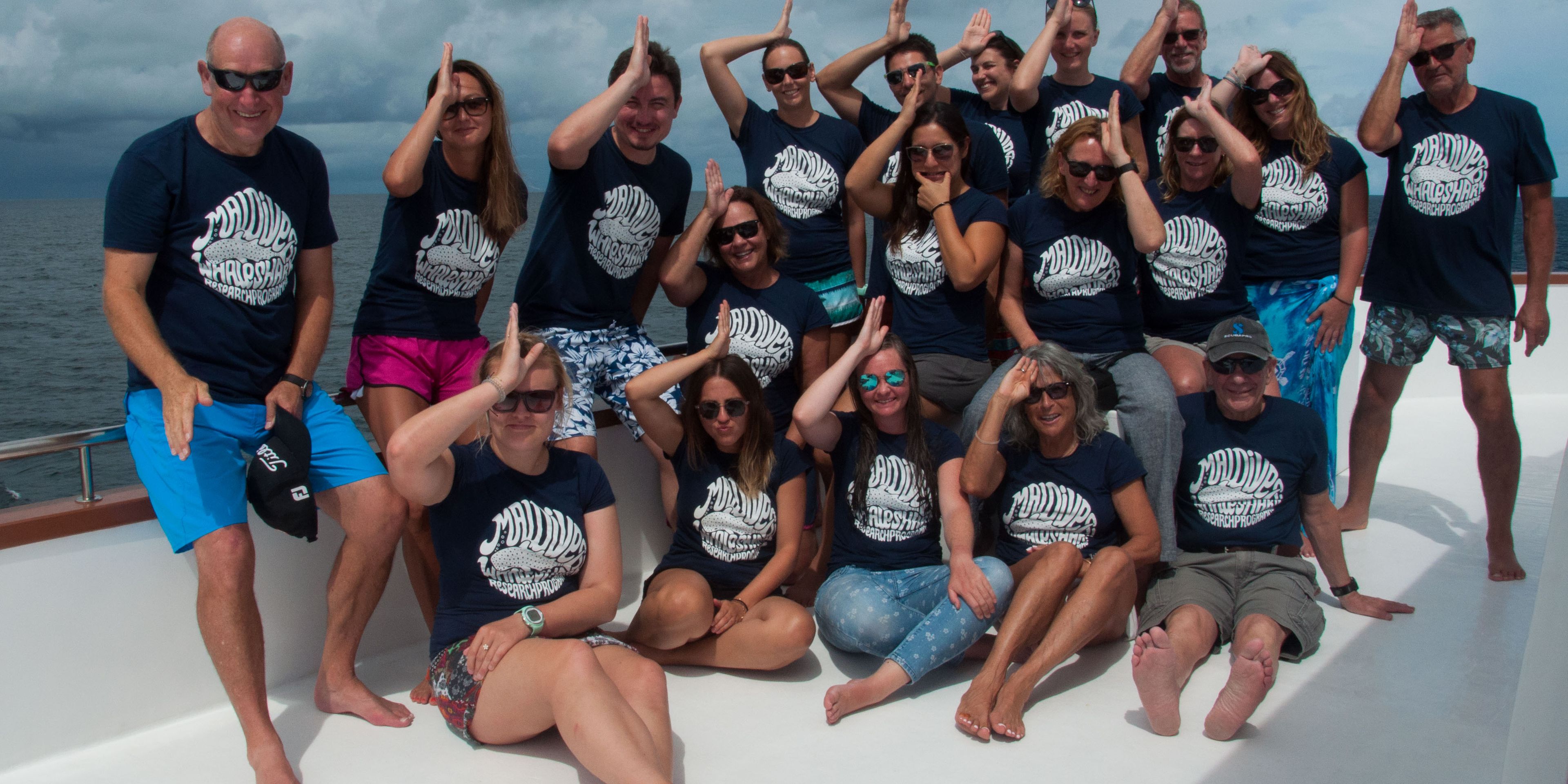 Gruppenfoto der Teilnehmer der Walhai-Expedition auf den Malediven