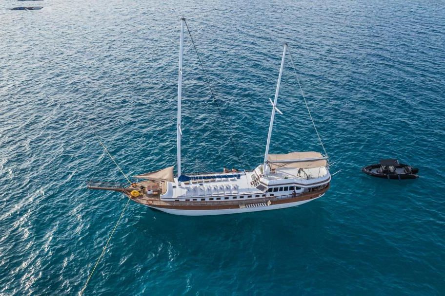 natucate-maldives-akoya-pearl-aerial-viewl