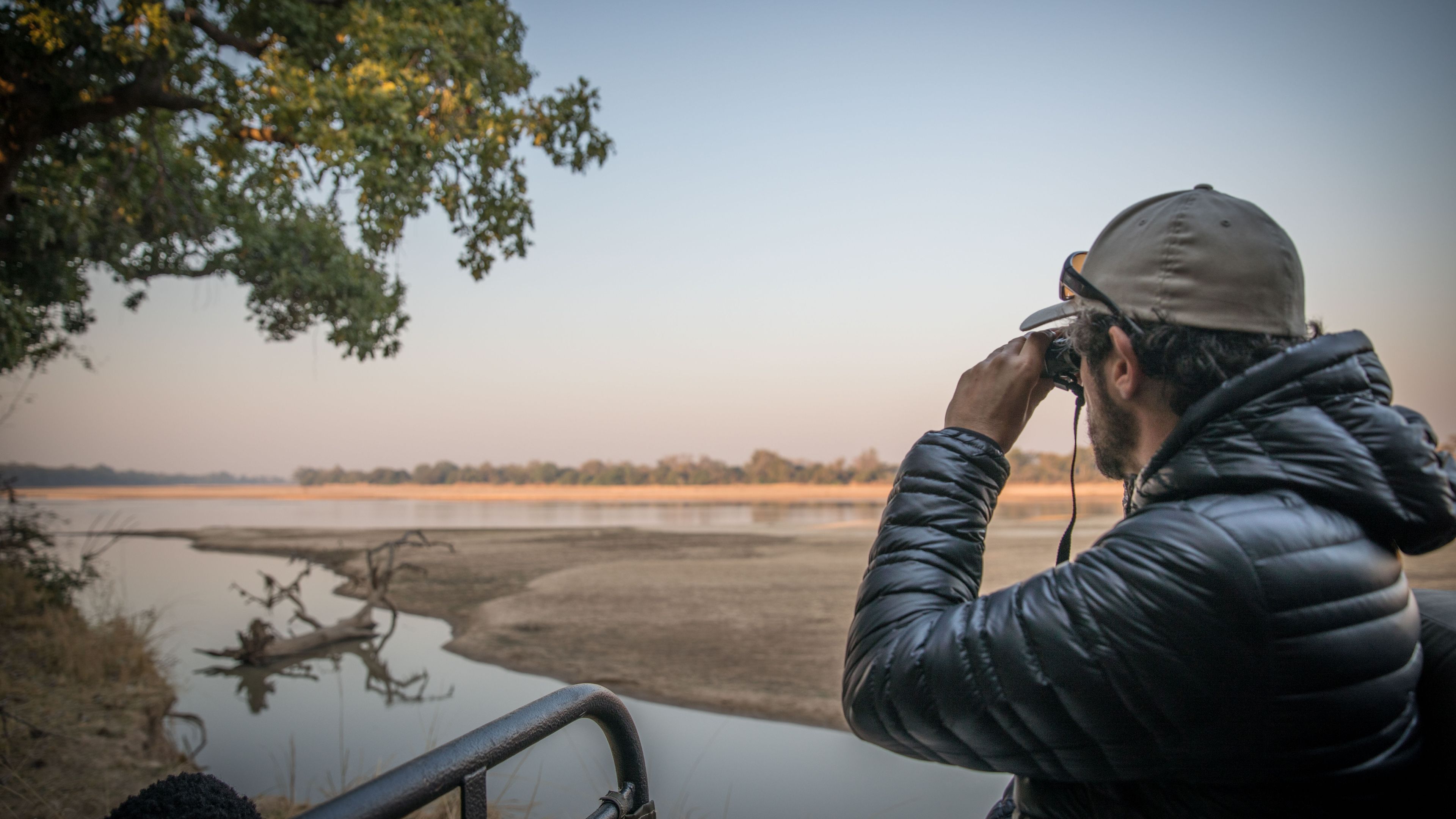 landingpage-natucate-conservation-scholarship-abroad-africa-field-guide-training