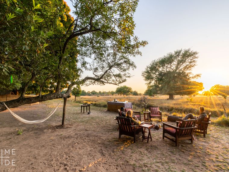 blog-ratgeber-sambia-camp-luwi-sonnenuntergang-natucate