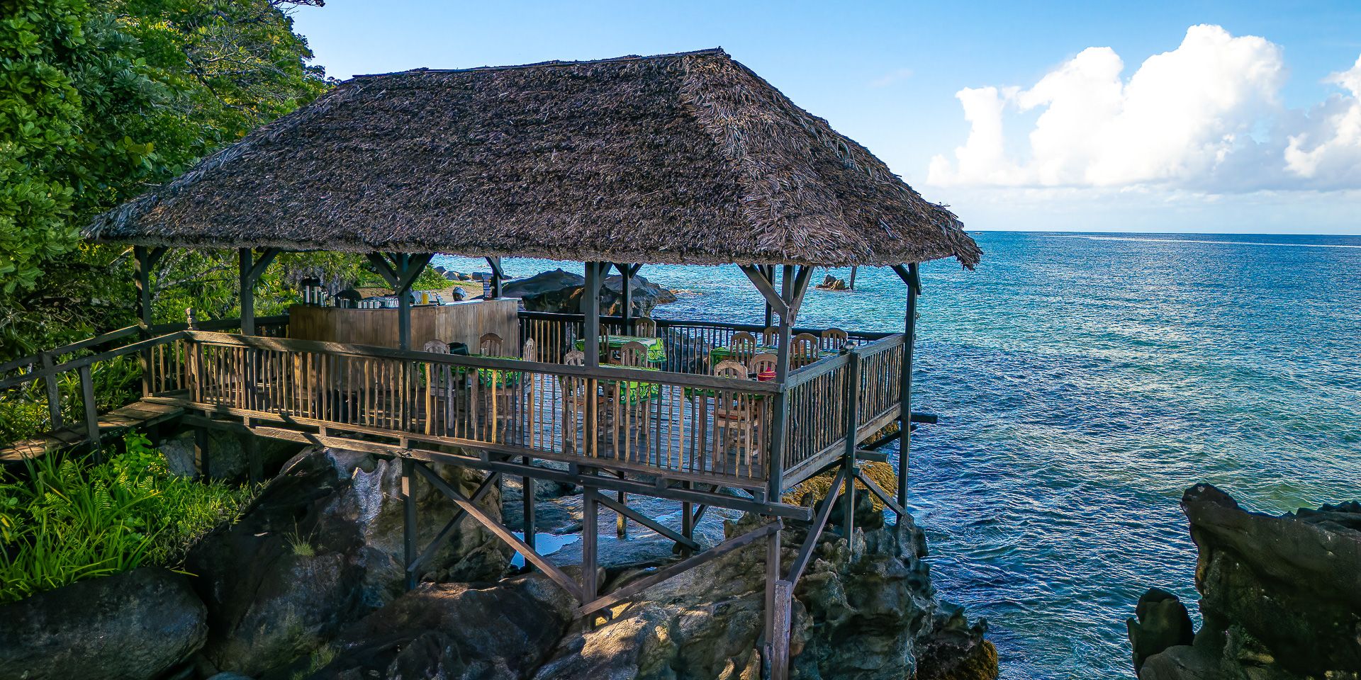 Breakfast Deck at masoala Island