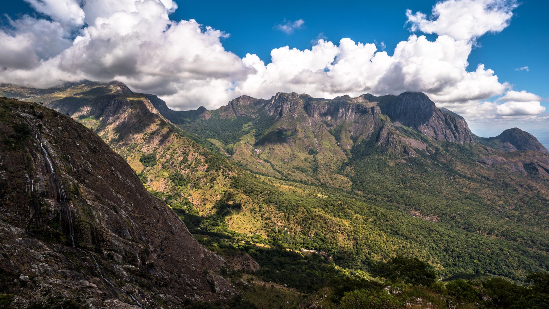 malawi-country-information-mount-mulanje
