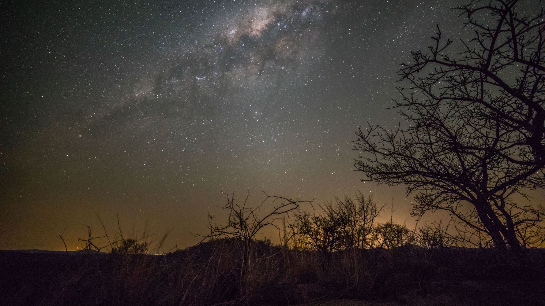 Fuield-Guide-Ausbildung: Die Milchstrasse scheint am afrikanischen Himmel