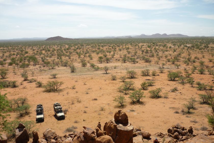 sabbatical-namibia-sambia-elefantenschutz-damaraland-tracking-natucate