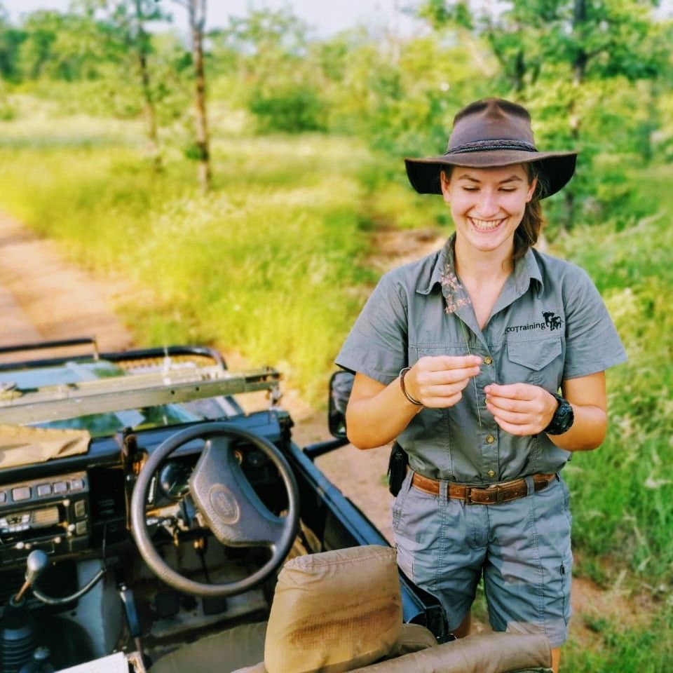 erfahrungsberichte-rangerkurs-field-guide-level-1-suedafrika-marilen-game-drive-natucate