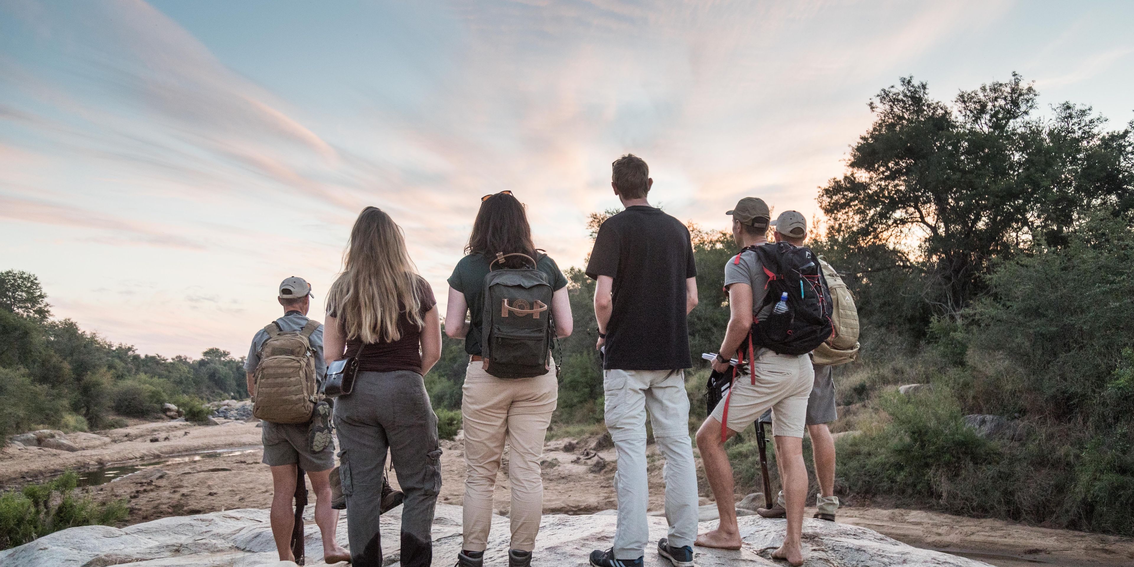 natucate-guide-course-safari-guide-scott-group-standing