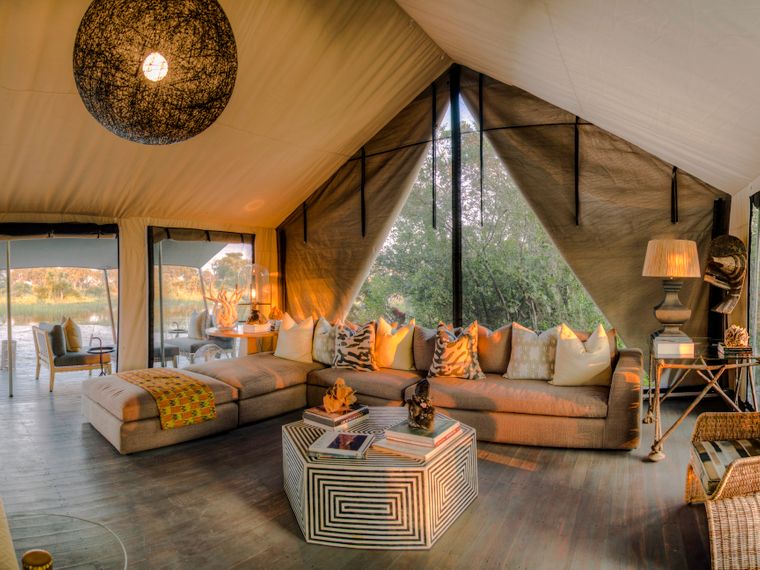 blog-ratgeber-botswana-gomoti-plains-hotel-lounge-natucate
